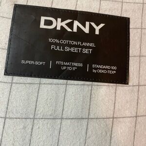 DKNY 100% Cotton Flannel Full Sheet Set